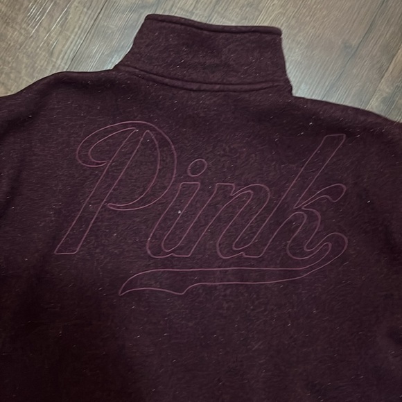 Burgundy Throw Over - Picture 5 of 5